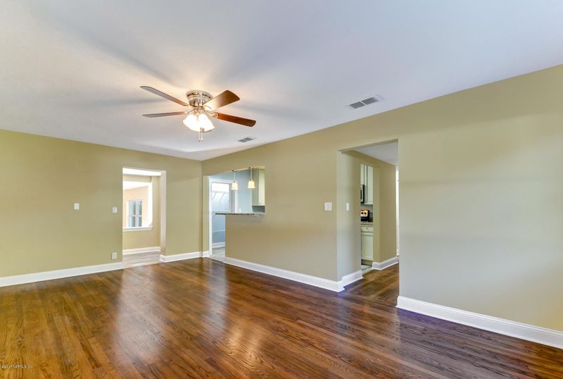 4630 Martingale Rd, Jacksonville, FL 32210