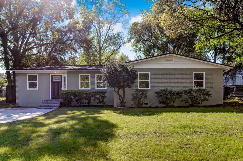 4630 Martingale Rd, Jacksonville, FL 32210