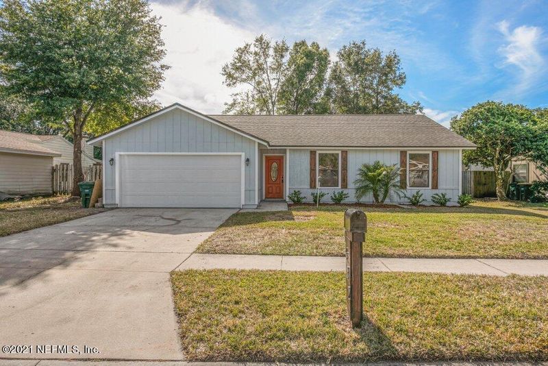 4632 Wassail Dr, Jacksonville, FL 32257