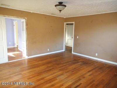 4633 Cedarwood Rd, Jacksonville, FL 32210