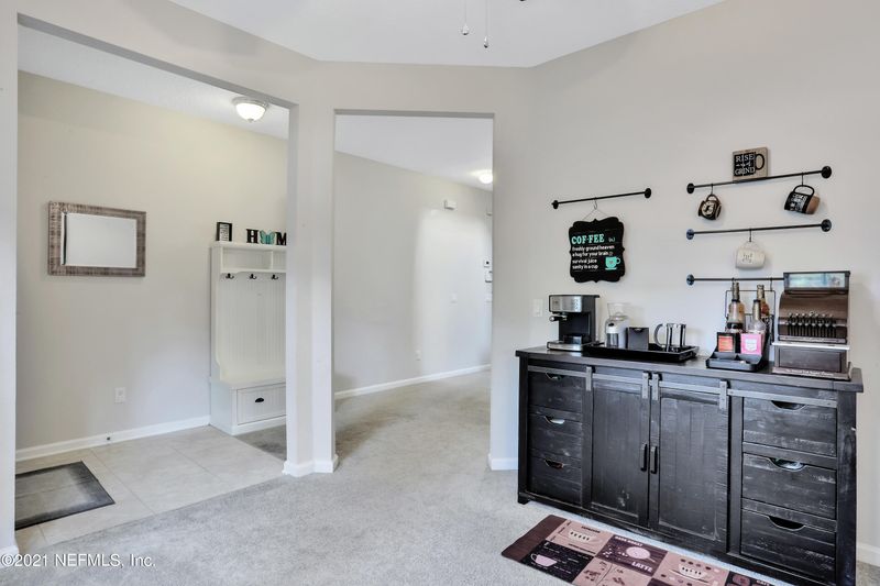 4639 Maple Lakes Dr, Jacksonville, FL 32257
