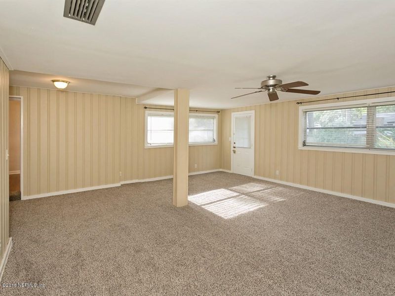 4642 Redwood Ave, Jacksonville, FL 32207