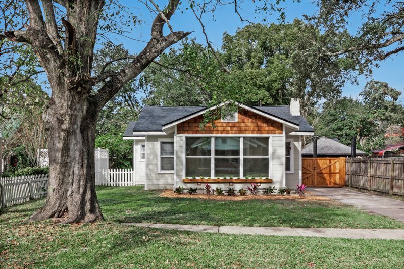 4649 College St, Jacksonville, FL 32205