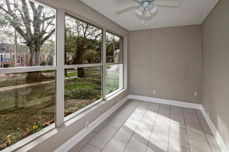 4649 College St, Jacksonville, FL 32205