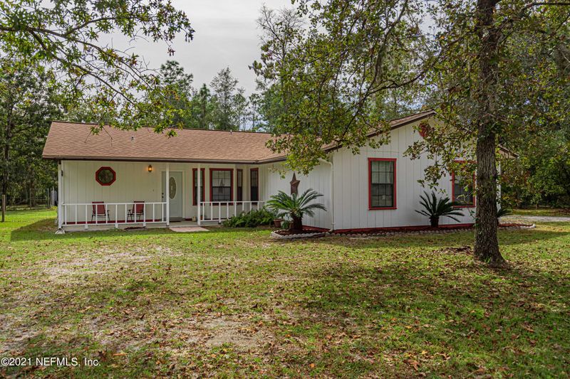 4655 Armadillo St, Middleburg, FL 32068