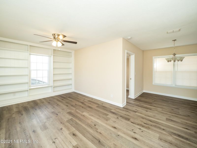 4668 Timuquana Rd, Jacksonville, FL 32210