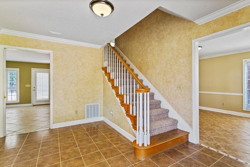 4669 Empire Ave, Jacksonville, FL 32207