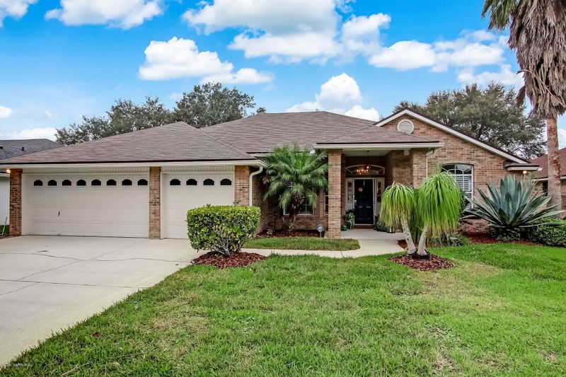 469 N Bridgestone Ave, St Johns, FL 32259
