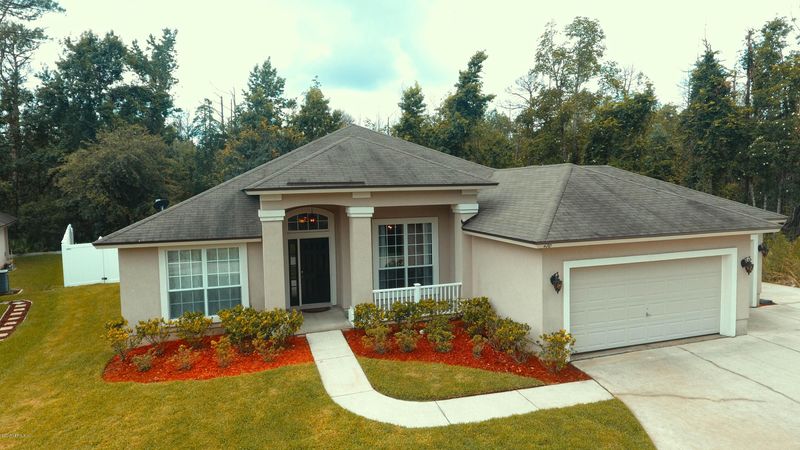 470 Apple Creek Dr, Jacksonville, FL 32218
