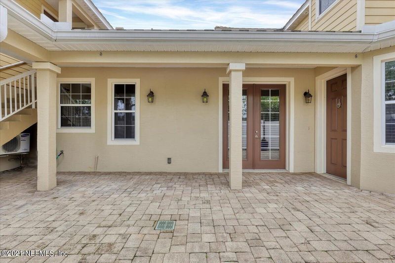 472 Hedgewood Dr, St Augustine, FL 32092