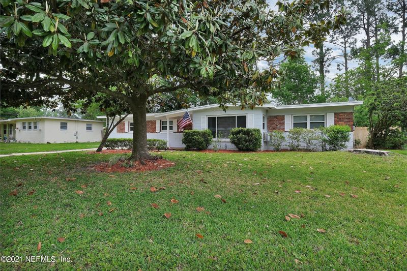 4724 Bankhead Ave, Jacksonville, FL 32207
