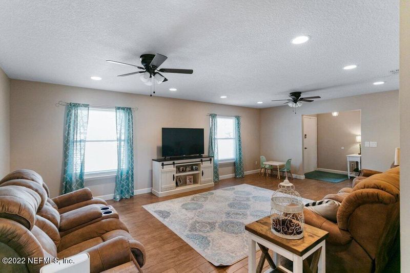 4726 Northern Pacific Dr N, Jacksonville, FL 32257