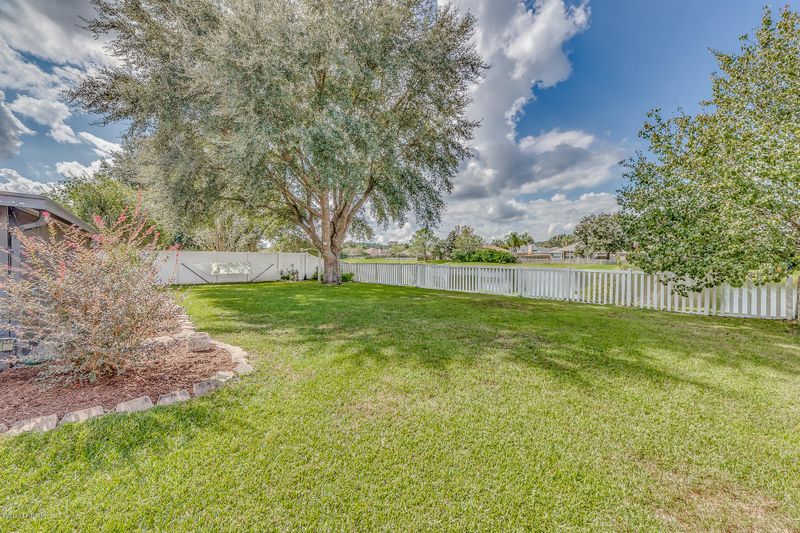 473 N Bridgestone Ave, Jacksonville, FL 32259