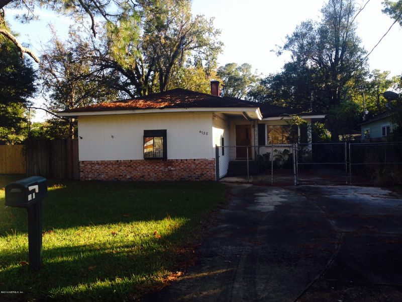 4738 Attleboro St, Jacksonville, FL 32205