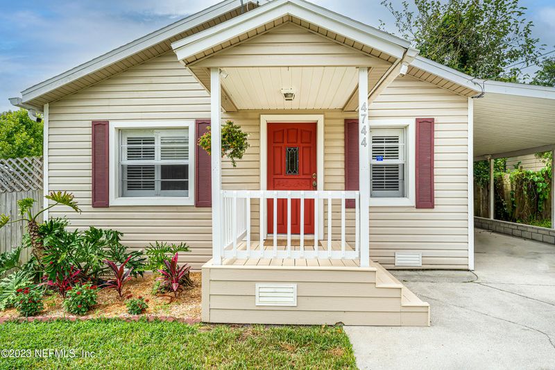 4744 Bedford Rd, Jacksonville, FL 32207