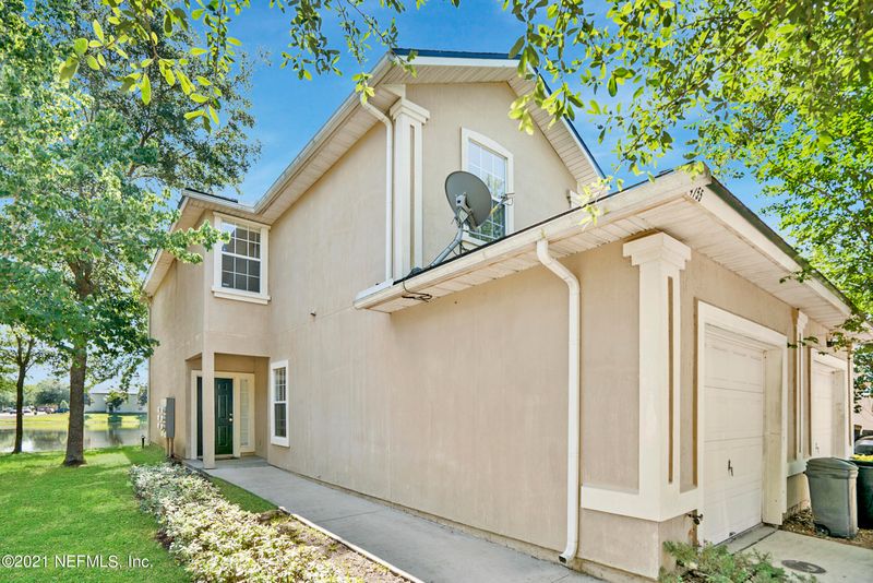 4755 Playpen Dr, Jacksonville, FL 32210