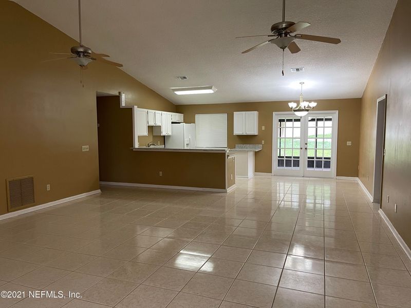 4760 Riverine Dr, Jacksonville, FL 32210