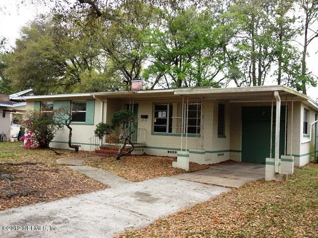 4762 Burgundy Rd, Jacksonville, FL 32210
