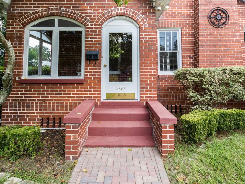4767 College St, Jacksonville, FL 32205