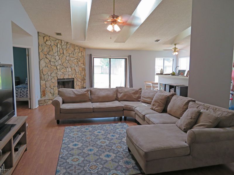 4767 Wassail Dr, Jacksonville, FL 32257