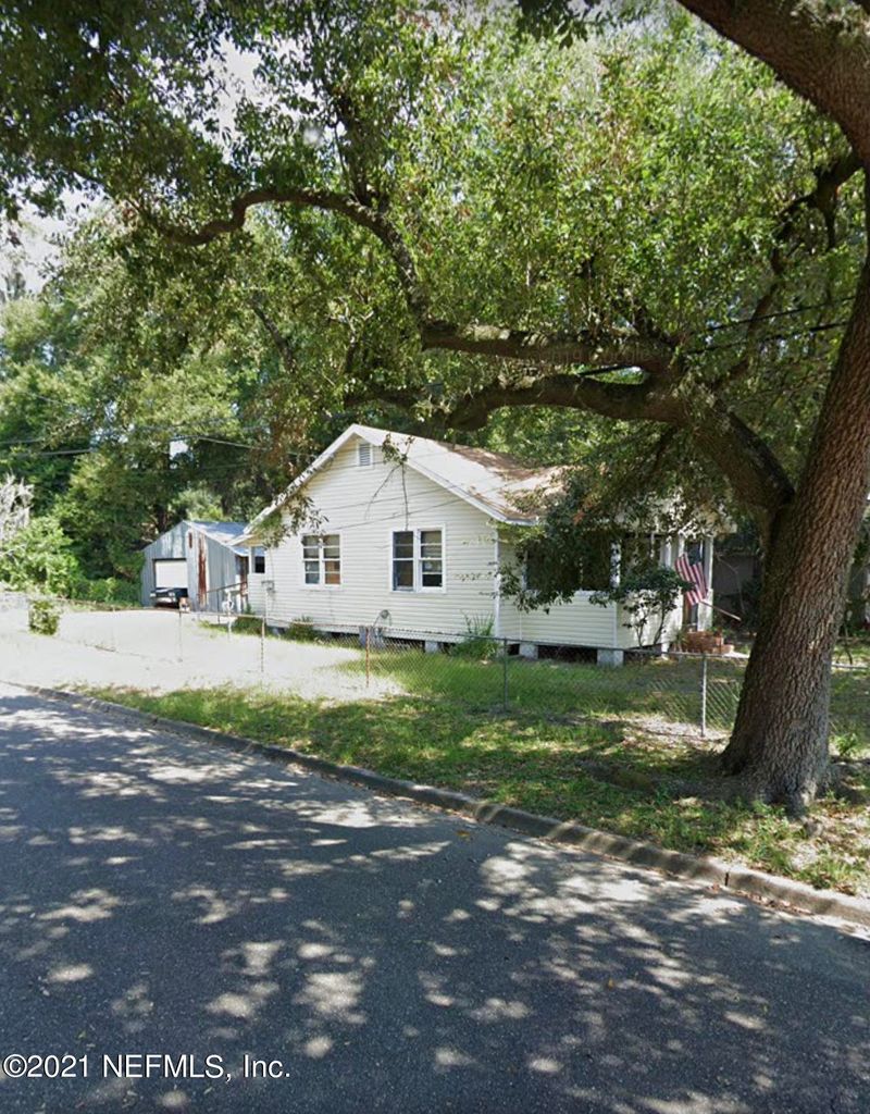 477 W 63rd St, Jacksonville, FL 32208