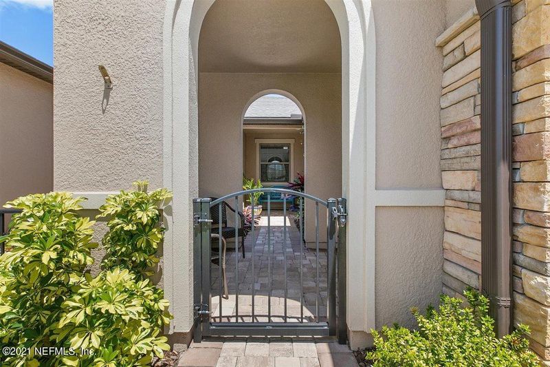 48 Rock Spring Loop, St Augustine, FL 32095