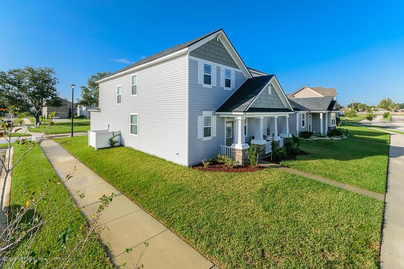 480 Vineyard Ln, Orange Park, FL 32073