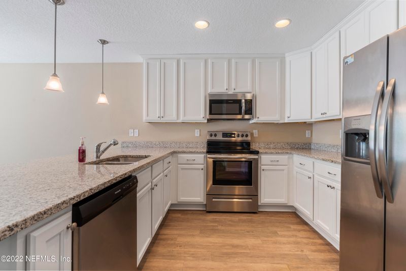 4803 Louisa Ter, Jacksonville, FL 32205