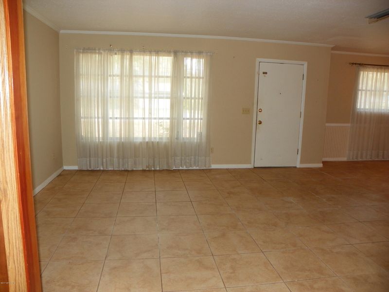 4805 Brighton Dr, Jacksonville, FL 32217