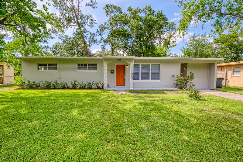 4805 Wesch Blvd, Jacksonville, FL 32207