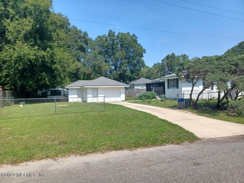 4808 Dundee Rd, Jacksonville, FL 32210