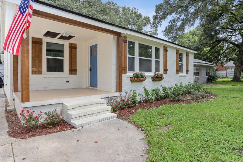 4819 College St, Jacksonville, FL 32205