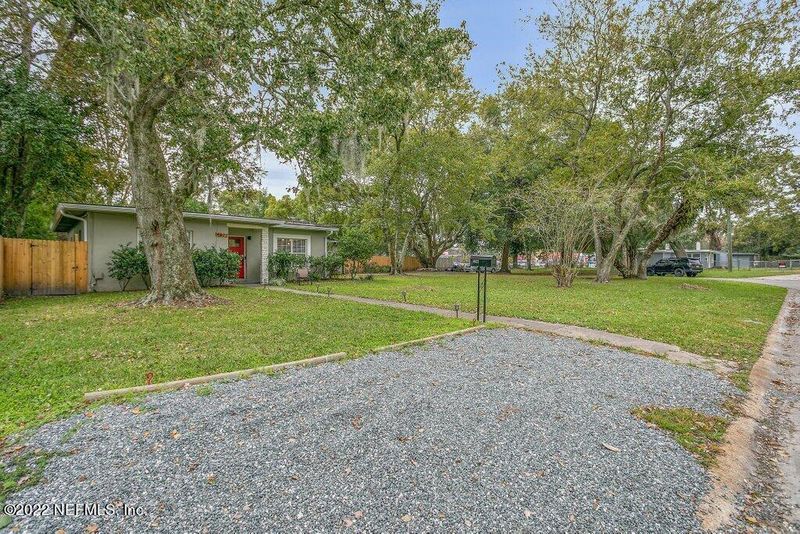 4822 Beverly Cir, Jacksonville, FL 32210