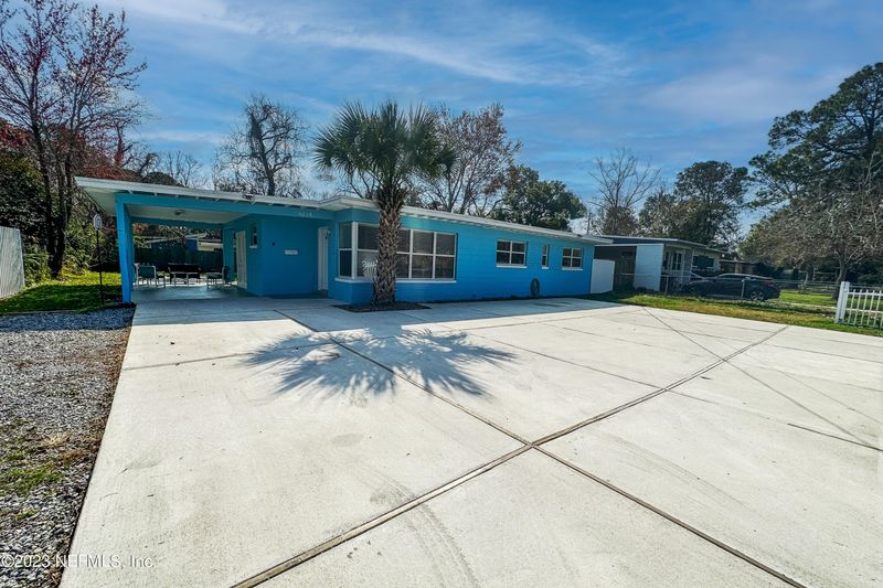4826 Lynbrook Dr, Jacksonville, FL 32207