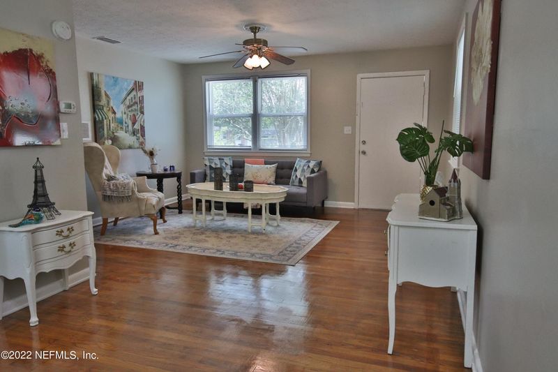 4832 Oakside Dr, Jacksonville, FL 32244
