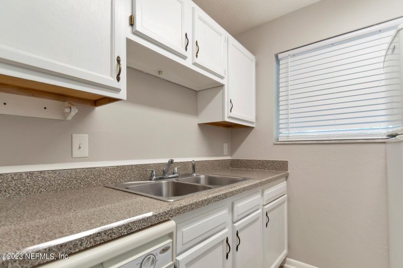 4836 Atlantic Blvd #219, Jacksonville, FL 32207