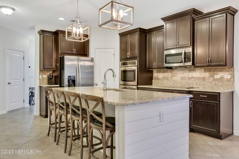 484 Heron Landing Rd, St Johns, FL 32259