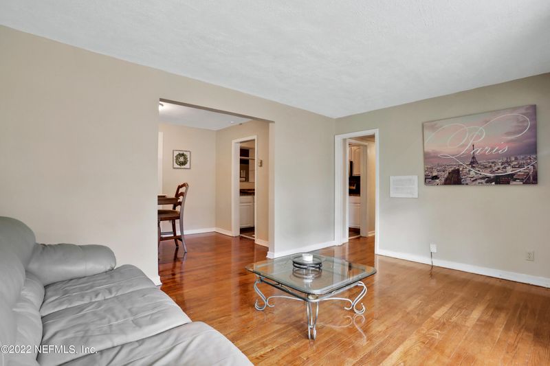 4842 Homecrest Cir, Jacksonville, FL 32244