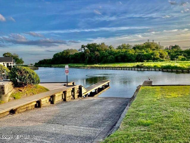 4861 Yacht Basin Dr, Jacksonville, FL 32225