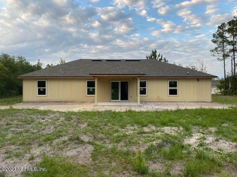 4863 Mayflower St, Middleburg, FL 32068