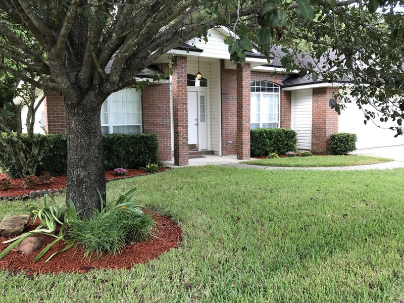 4864 Bolles Lake Dr, Jacksonville, FL 32258