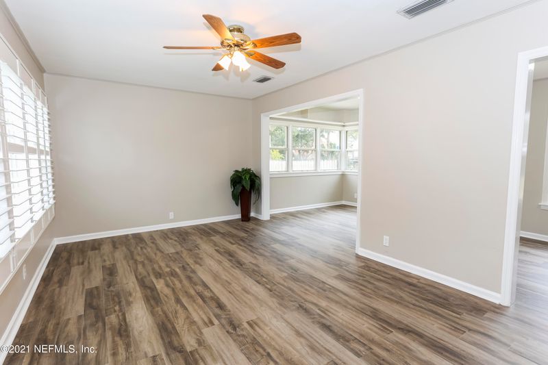 4865 Riverdale Rd, Jacksonville, FL 32210