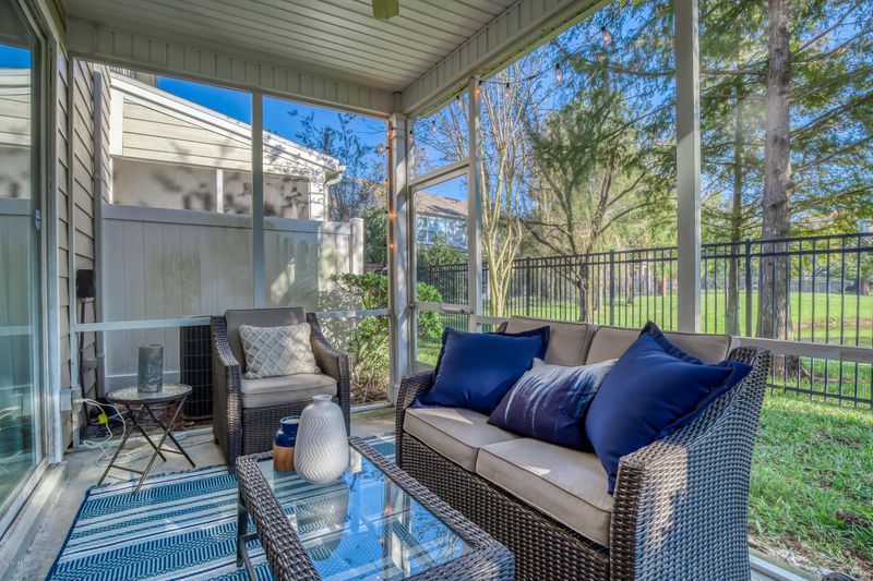 4879 Castlegate Ct, Jacksonville, FL 32256