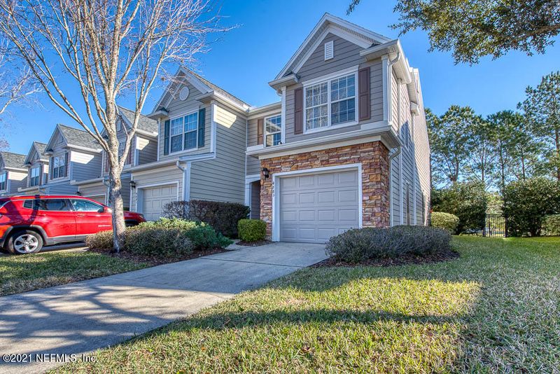 4883 Castlegate Ct, Jacksonville, FL 32256