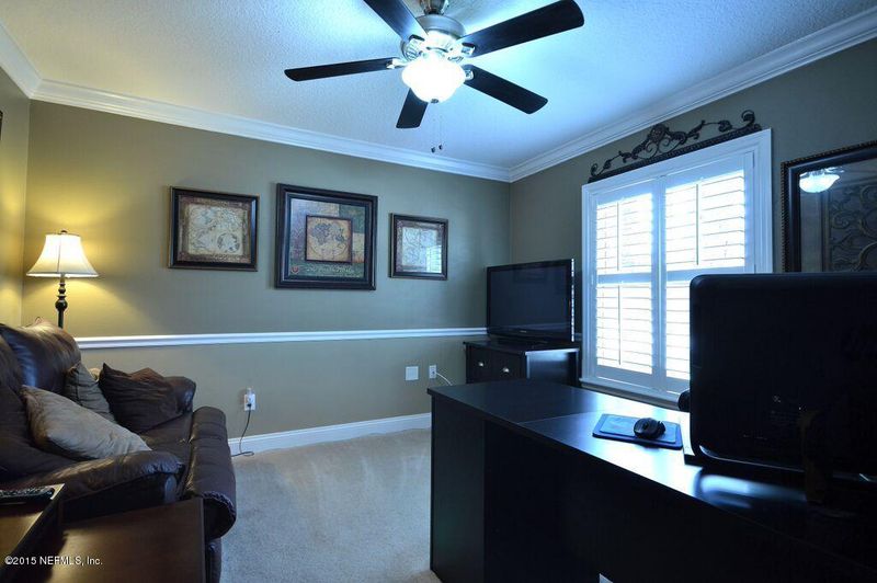 4886 Monroe Forest Dr, Jacksonville, FL 32257