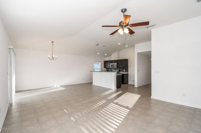 4891 Creek Bluff Ln, Middleburg, FL 32068