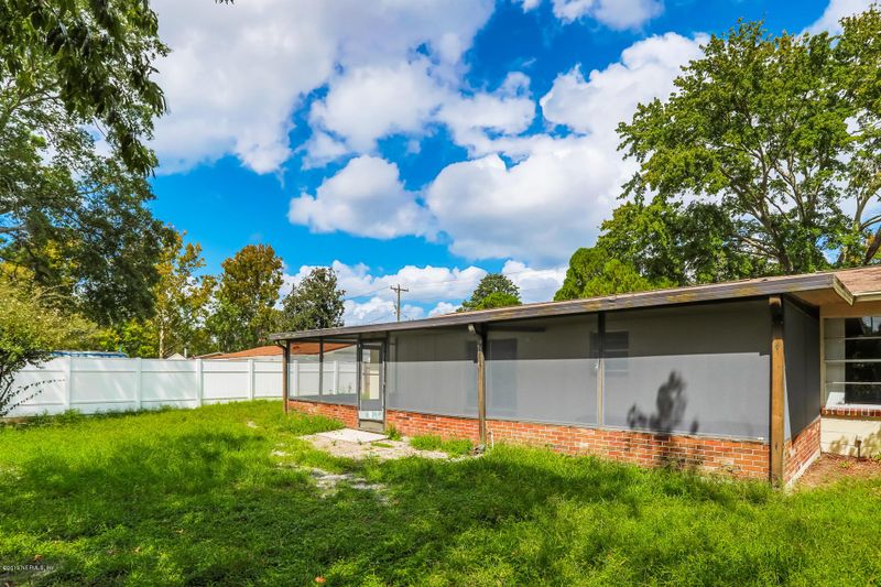 490 Clermont Ave S, Orange Park, FL 32073