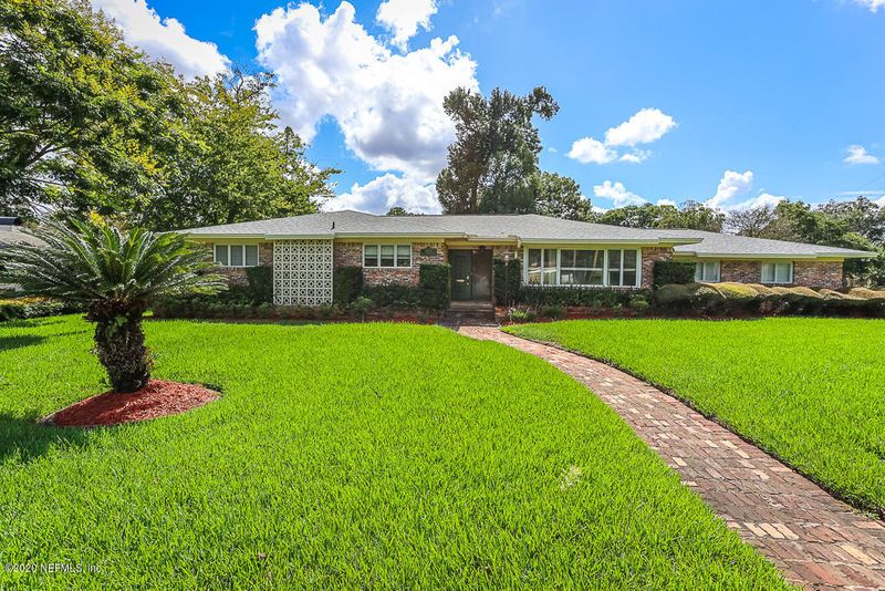 4906 River Basin Dr S, Jacksonville, FL 32207