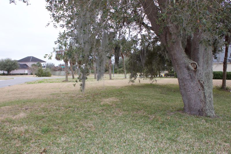 4906 Yacht Basin Dr, Jacksonville, FL 32225