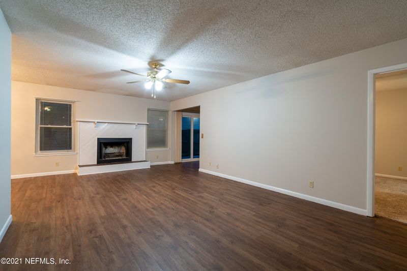 491 Newport Dr, Orange Park, FL 32073